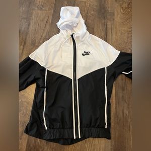 Nike windbreaker